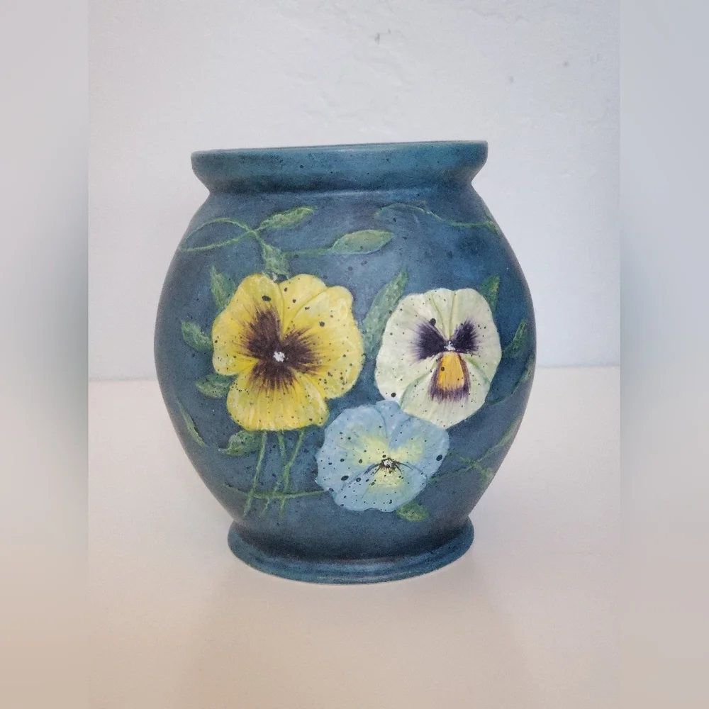 Bob's Pottery Hand Painted Pansy Pots Susan Winglet